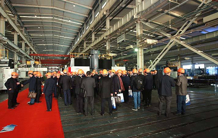pg国际-不凡成就非凡,相信品牌的力量