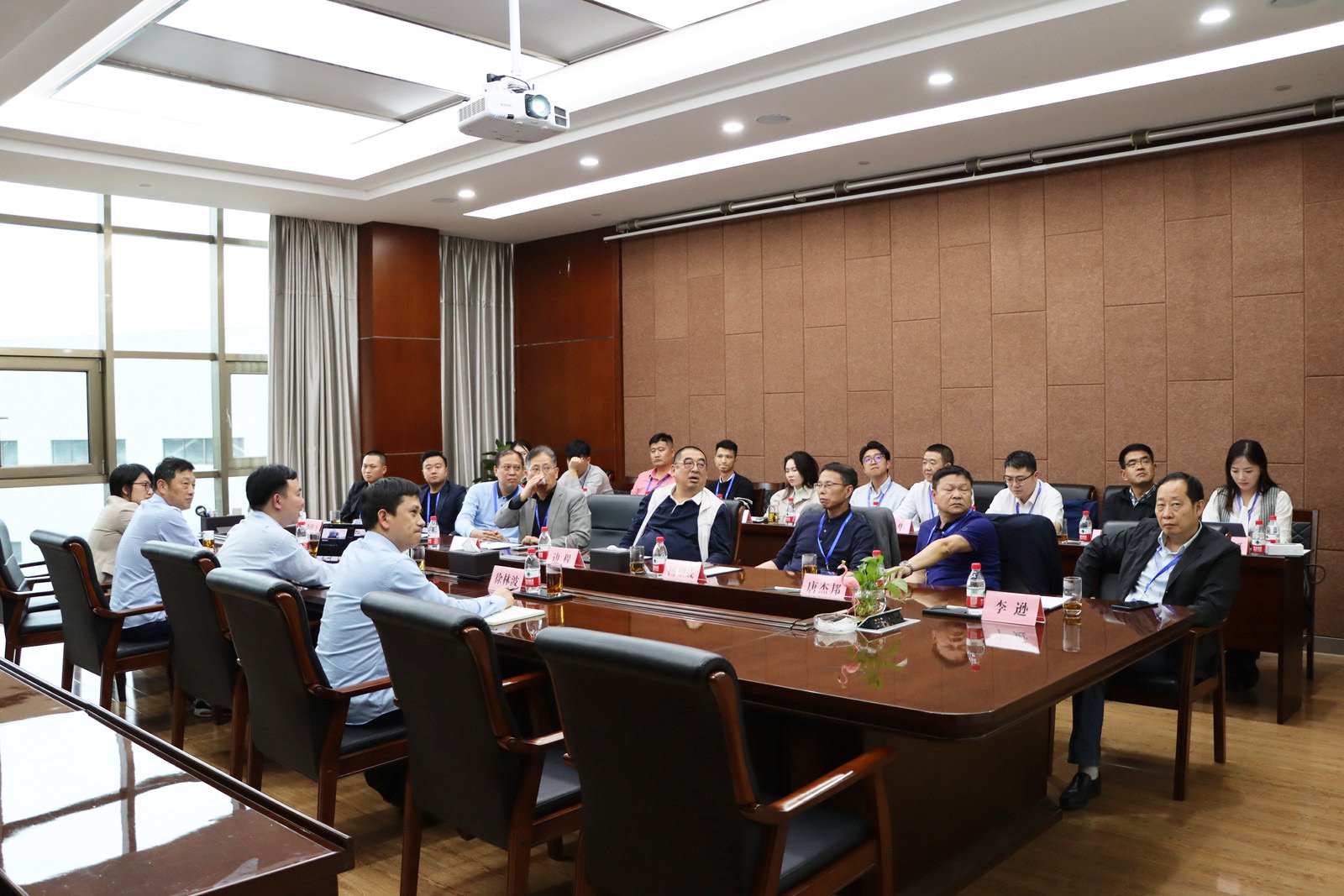pg国际-不凡成就非凡,相信品牌的力量